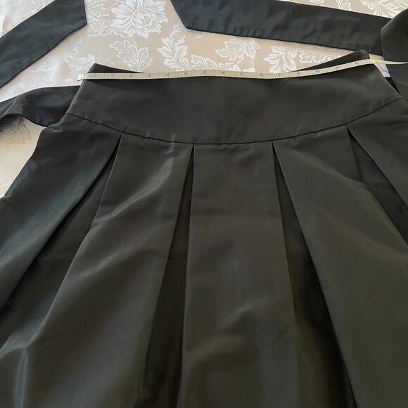 Designer pleated full skirt black Sandra Angelozzi with wide belt size 38 US 8 - Picture 10 of 10